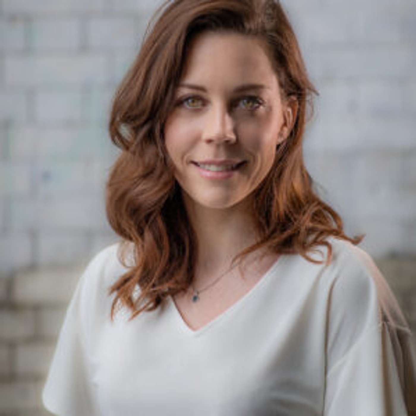 Katherine Allum on her debut novel set in the American Southwest, 'The Skeleton House' episode artwork