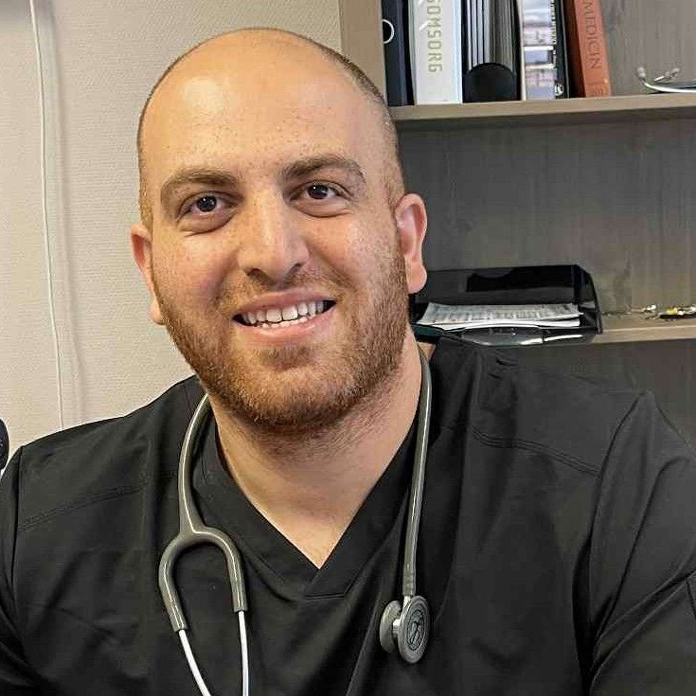 – Før jeg ble lege, irriterte jeg meg over leger som bare så på skjermen sin