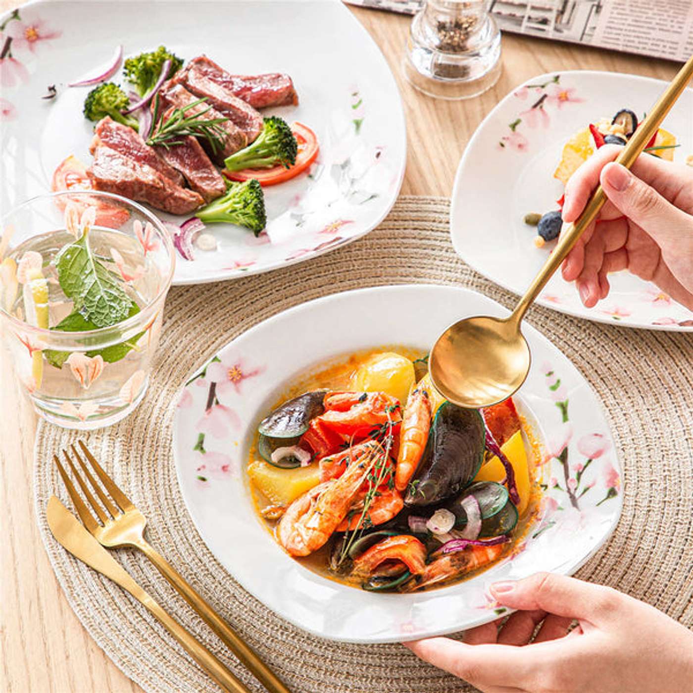 Creative Uses of Bowl and Plate Sets to Refresh Your Social Events