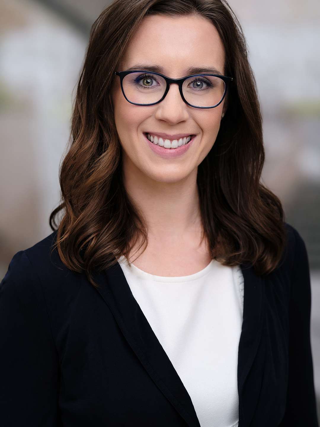 Dr. Isabelle Morley