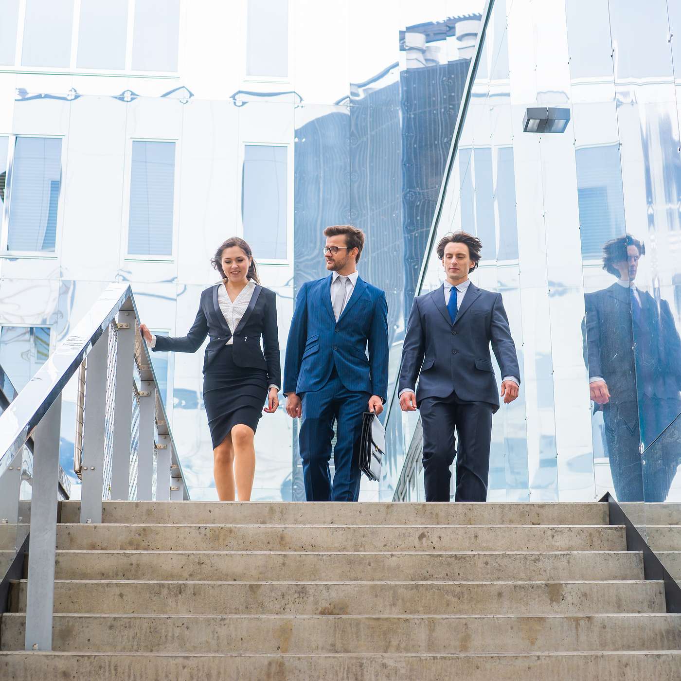 CFO Strategy Brief 2: Strategy, Scale & Survival in Australian Oligopolies CFO Strategy Brief 2: Strategy, Scale & Survival in Australian Oligopolies