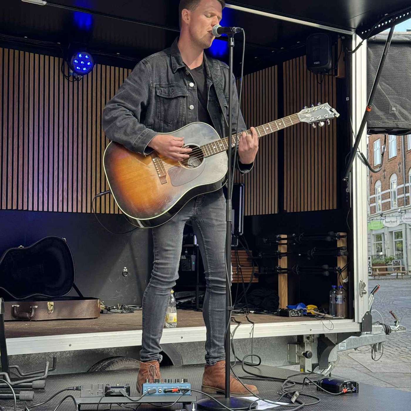 Episode 89 - LIVE med musiker Kasper Buch Episode 89 - LIVE med musiker Kasper Buch