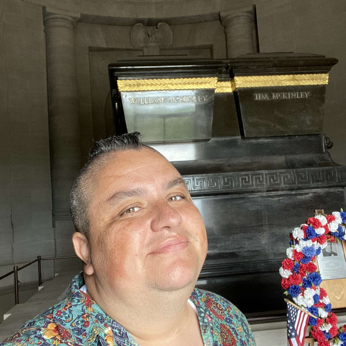 S3 E25 William McKinley's Tomb