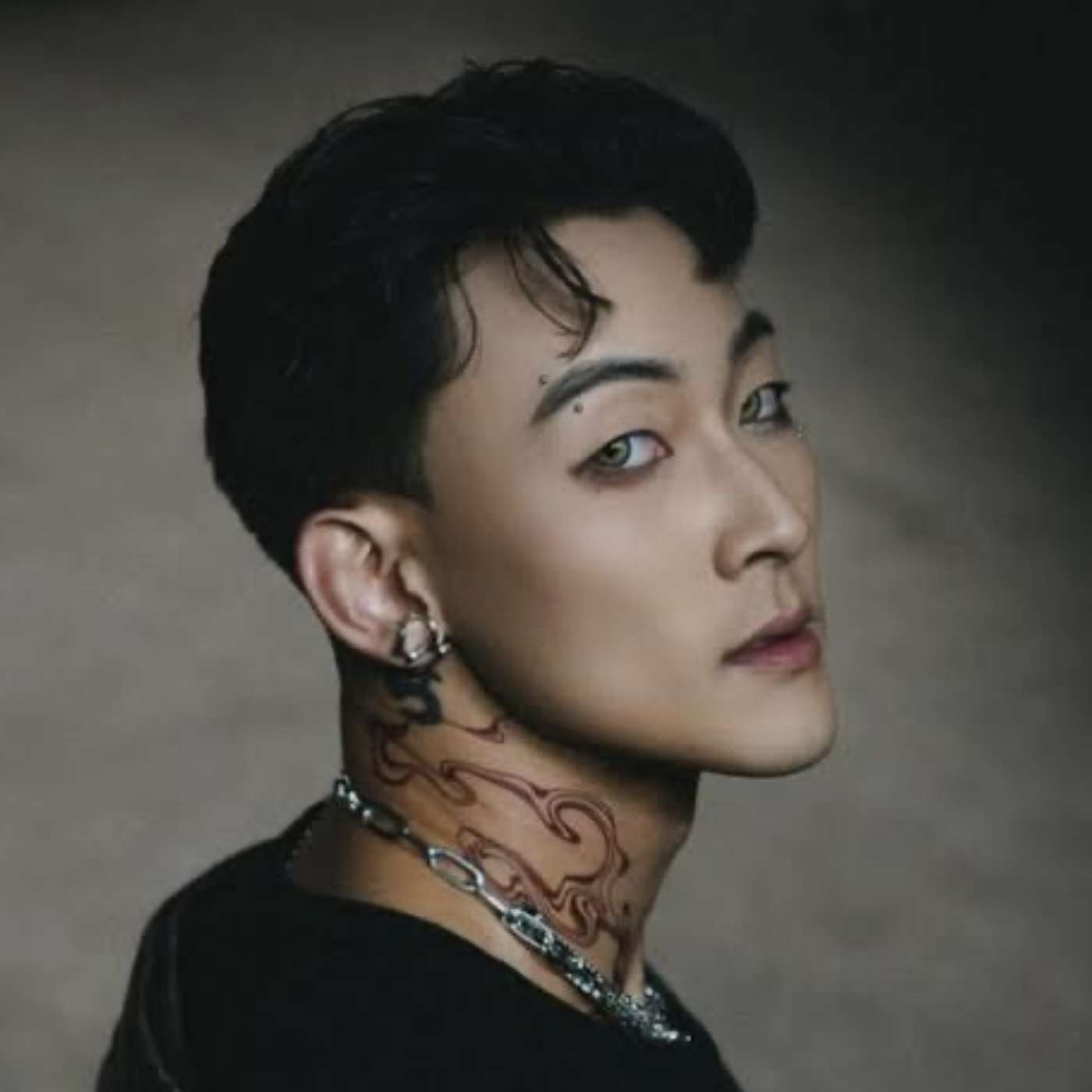 It Starts with Yoo with Anna Yoo