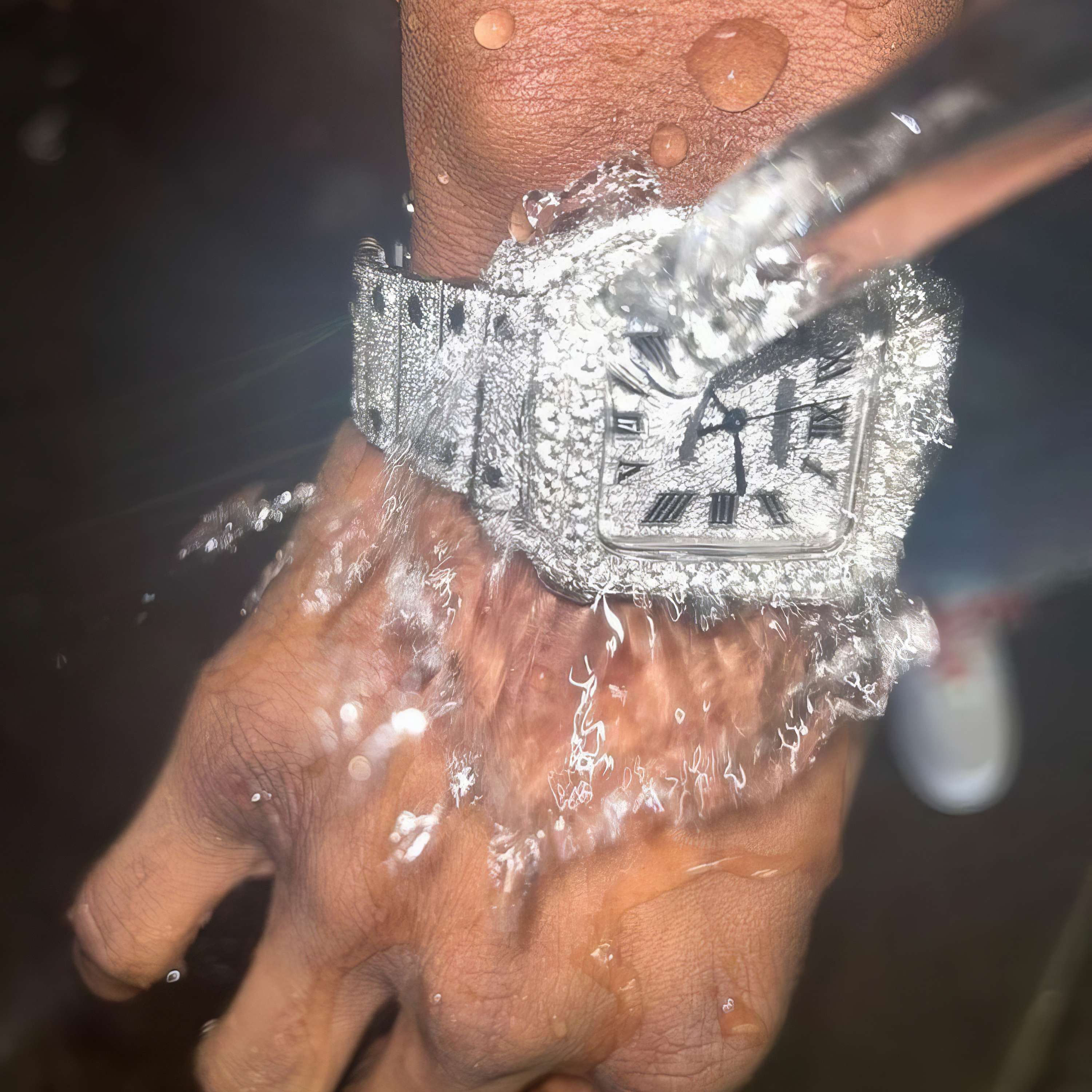Akh4L