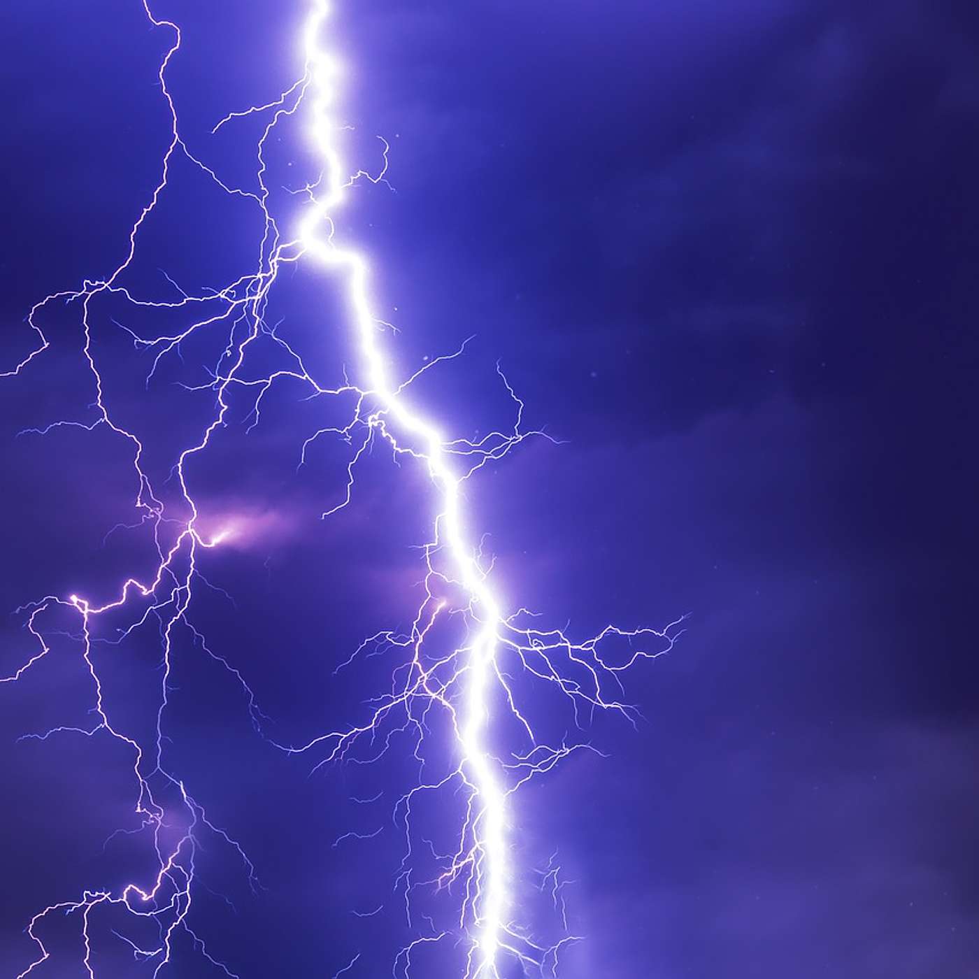 SPARKS FLY in the POOL: Single-Phase vs. Three-Phase Showdown - What You Need to Know