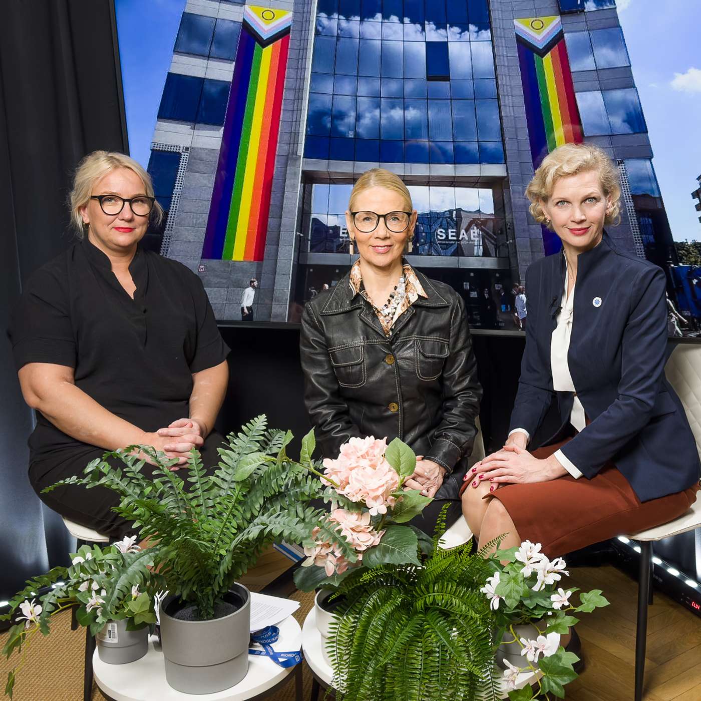 Elust ja poliitikast: Eesti peab Istanbuli konventsioonist lahkuma. Elust ja poliitikast: Eesti peab Istanbuli konventsioonist lahkuma.