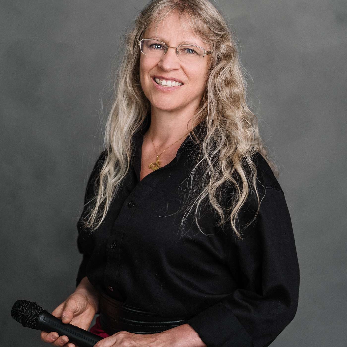 Why Recruiting Volunteers Is Getting Harder | With guest Karen Knight, a volunteer management strategist who discusses the intersection of emergencies and volunteers