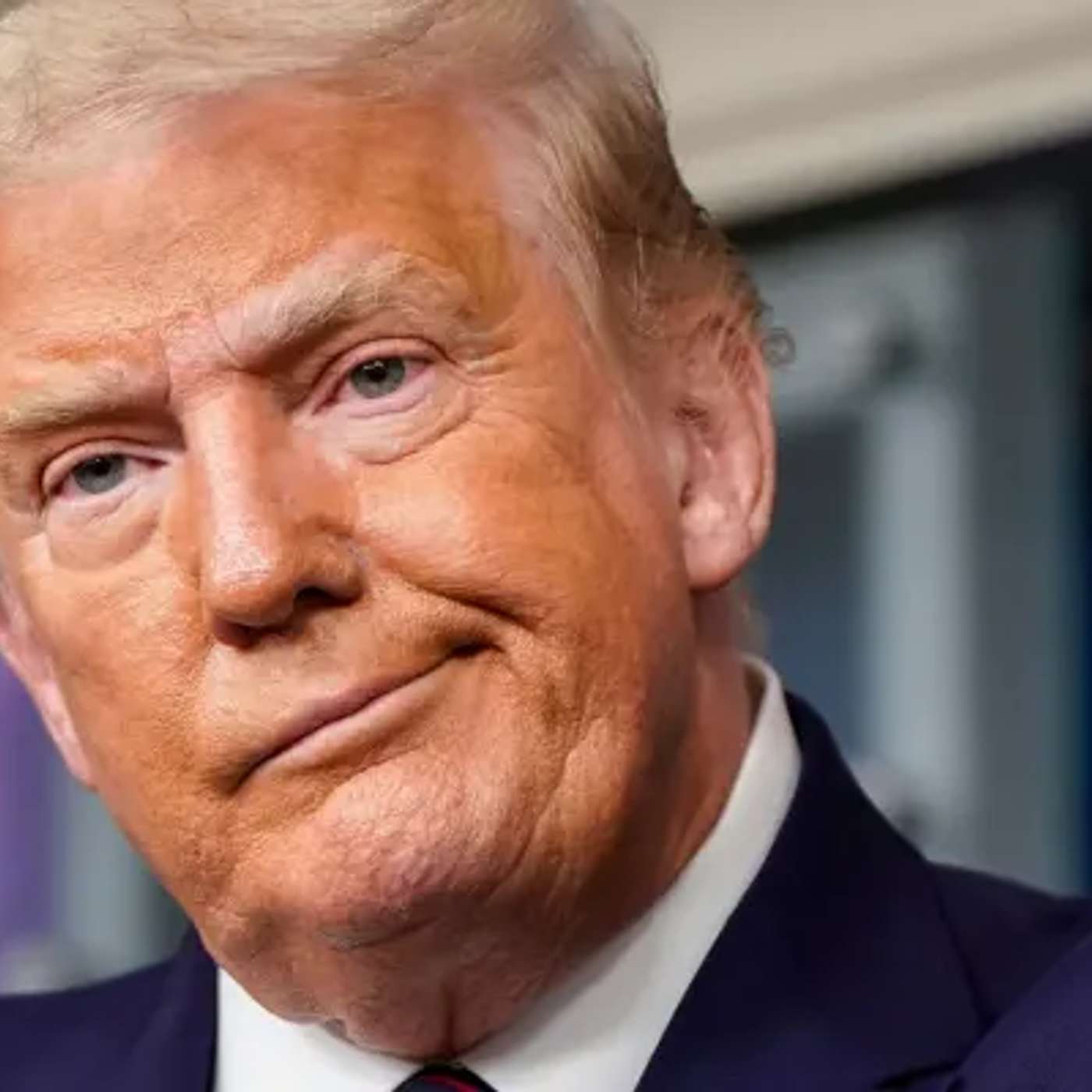 A ‘p*ssed’ Trump called Jeff Bezos after learning Amazon considered breaking out a tariff charge episode artwork