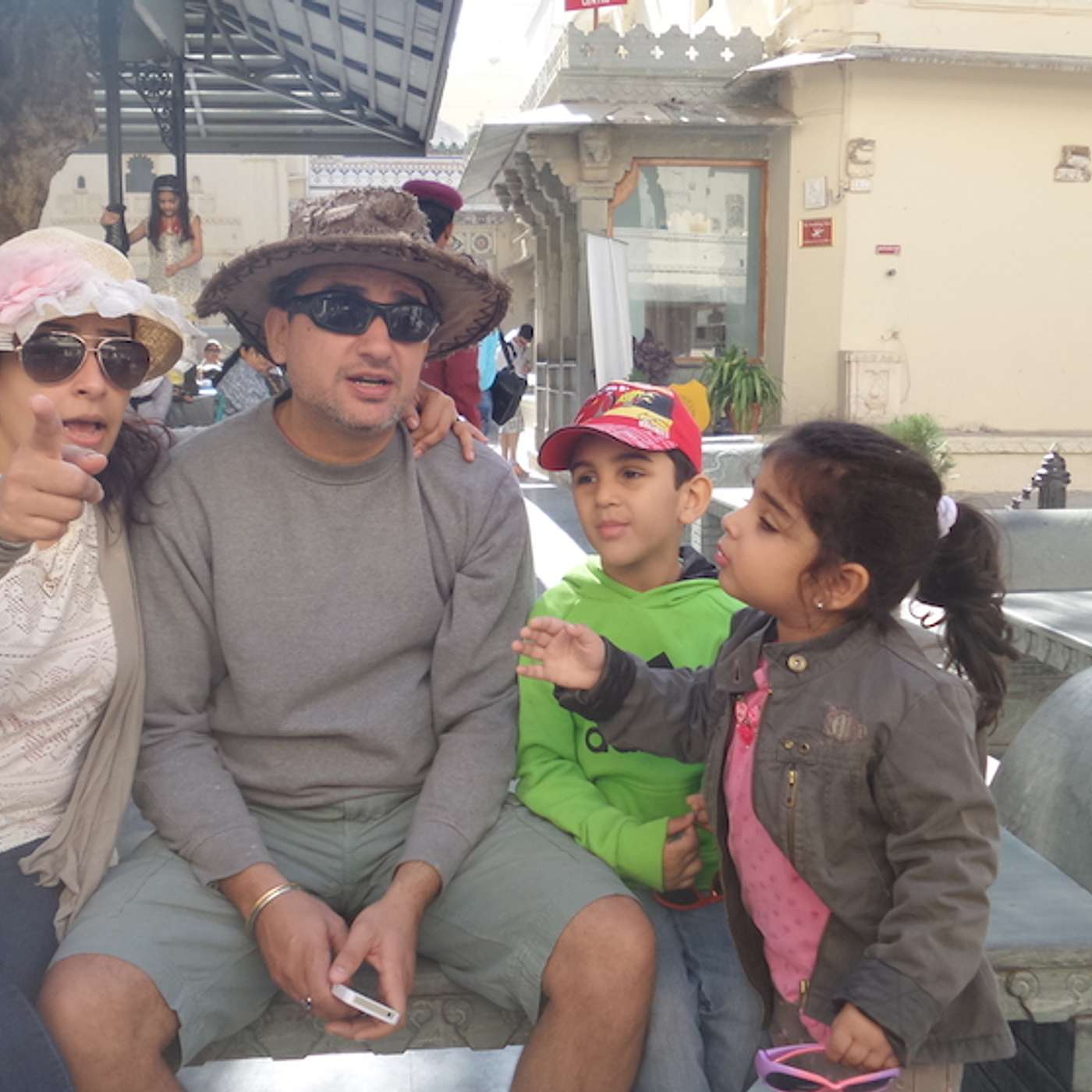 Mumbai to Udaipur - City Palace & More