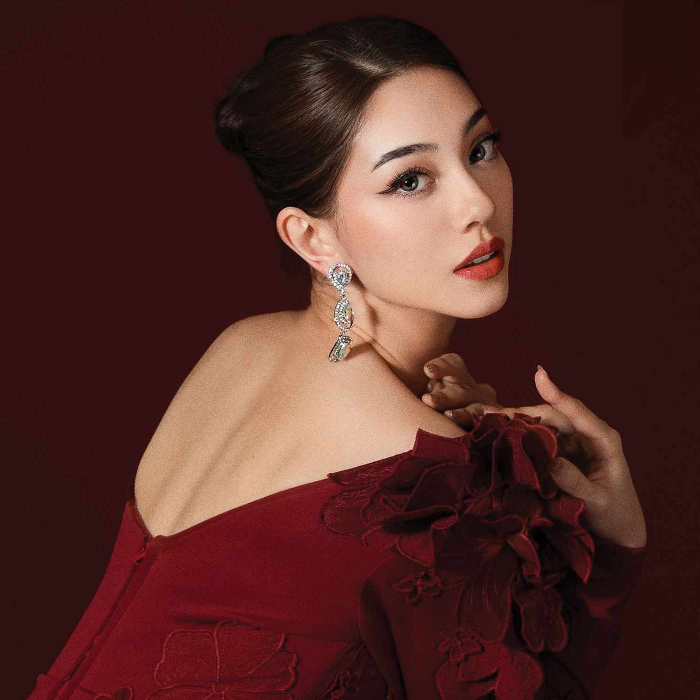 #174: July 4th Special - Identities of Independence and Perseverance by Americans of Taiwanese Ancestry feat. Oceana Ling-Kurie (林小海)