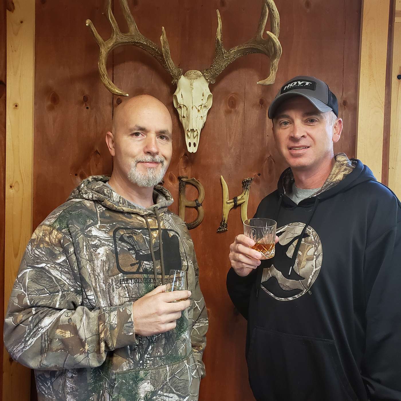 What Defines a Shooter Buck / Deer Management and Keeping Quality Bucks / Spypoint Cameras episode artwork