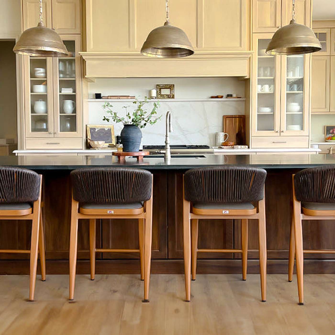 PE Wicker vs. Aluminum Patio Furniture: Which Is Better?