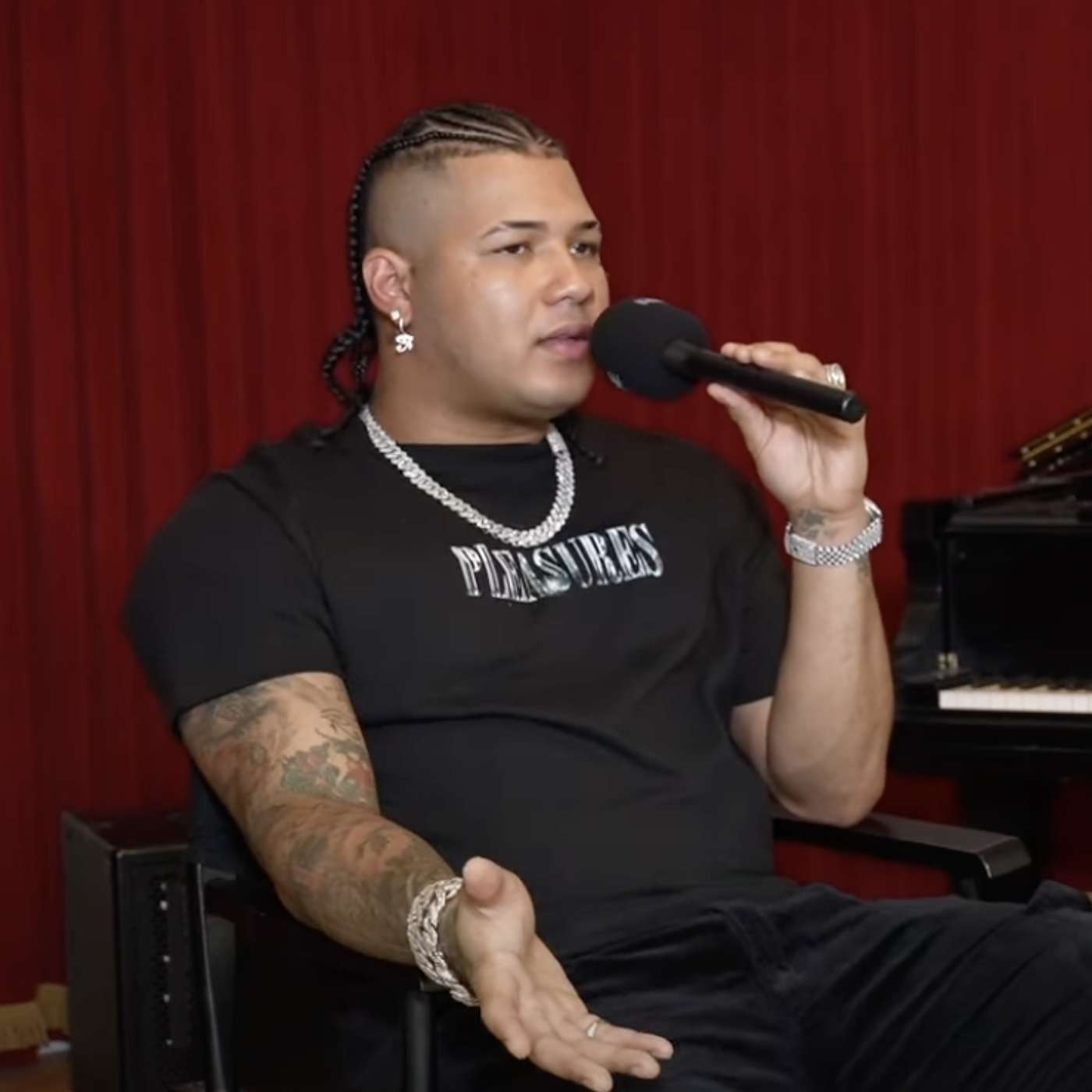 Entrevista a Boza: "Quiero hacer una canción con Rosalía o con Rauw" episode artwork