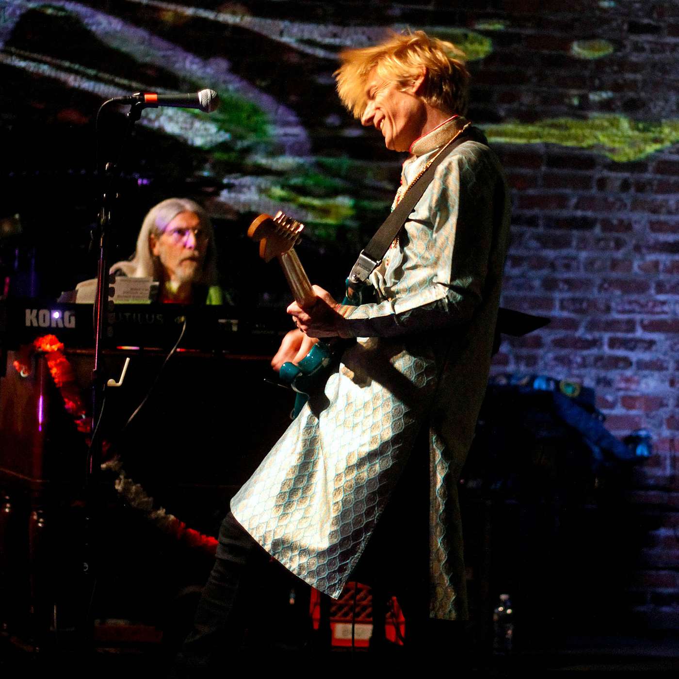 Crispian Mills – Kula Shaker’s Incredible Frontman