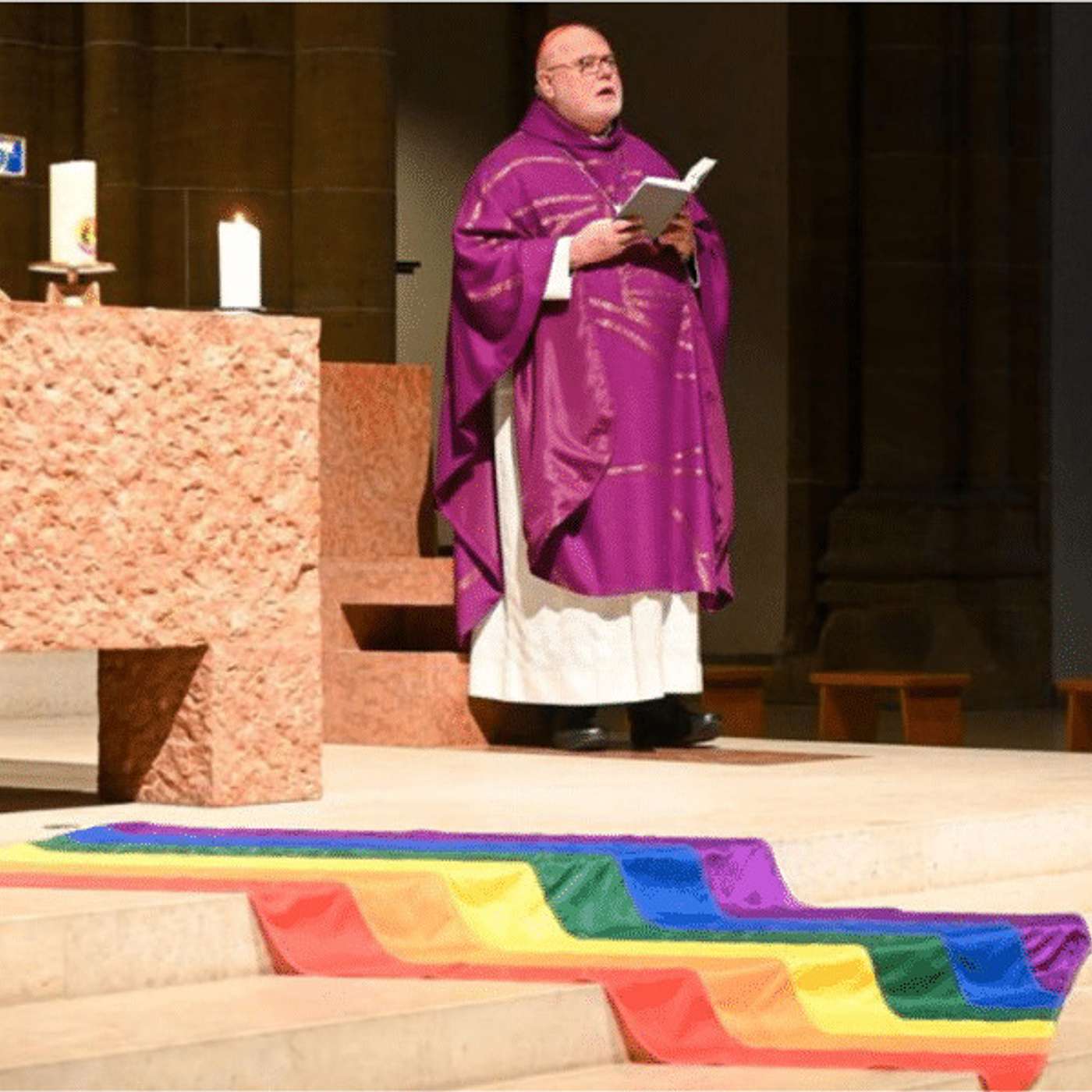 Perspectiva Católica 35: Cardenal Celebra MISA ARCOIRIS No es Destituido /Obispo Puerto Rico Destituido/Hipocresía Luis Roman episode artwork
