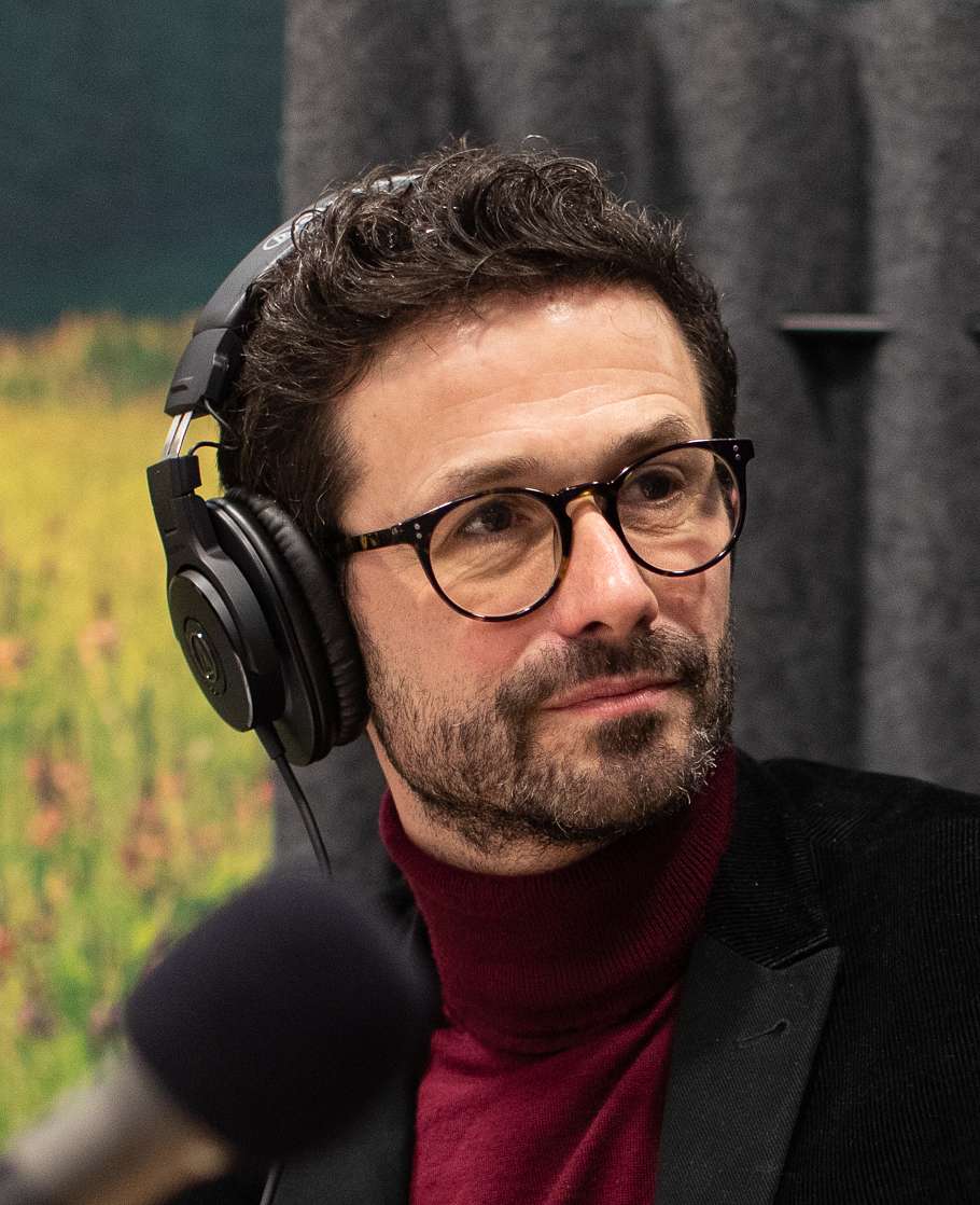 Simon Gosling