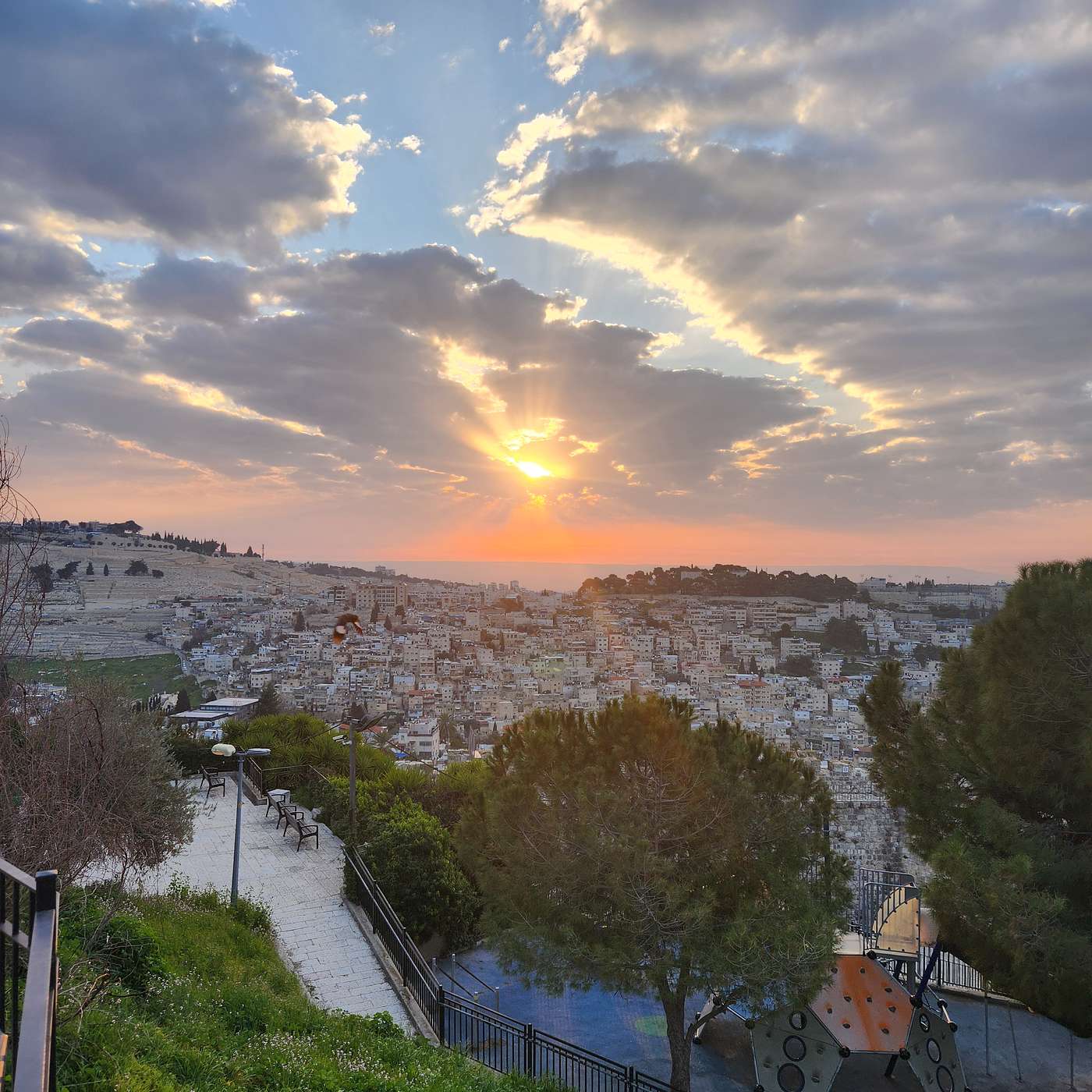 Episode 1514 - Jersualem: show me your peace.