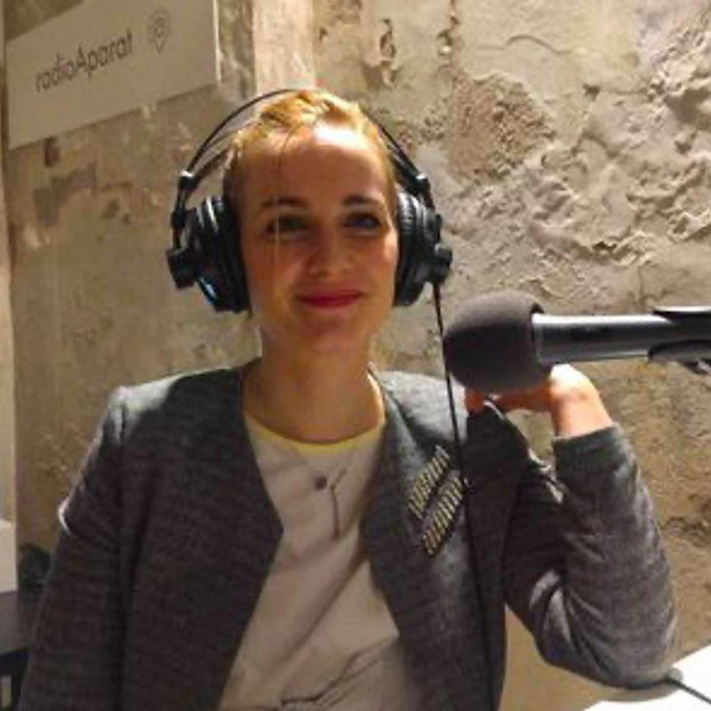 U raljama osećanja