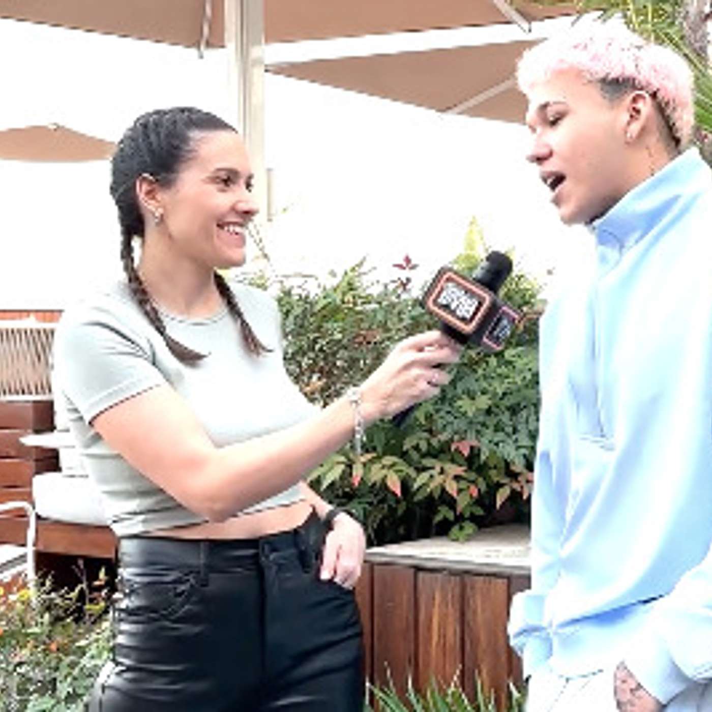 Entrevista a Beéle: "Pronto vienen colaboraciones con Yatra y con Kany García" episode artwork