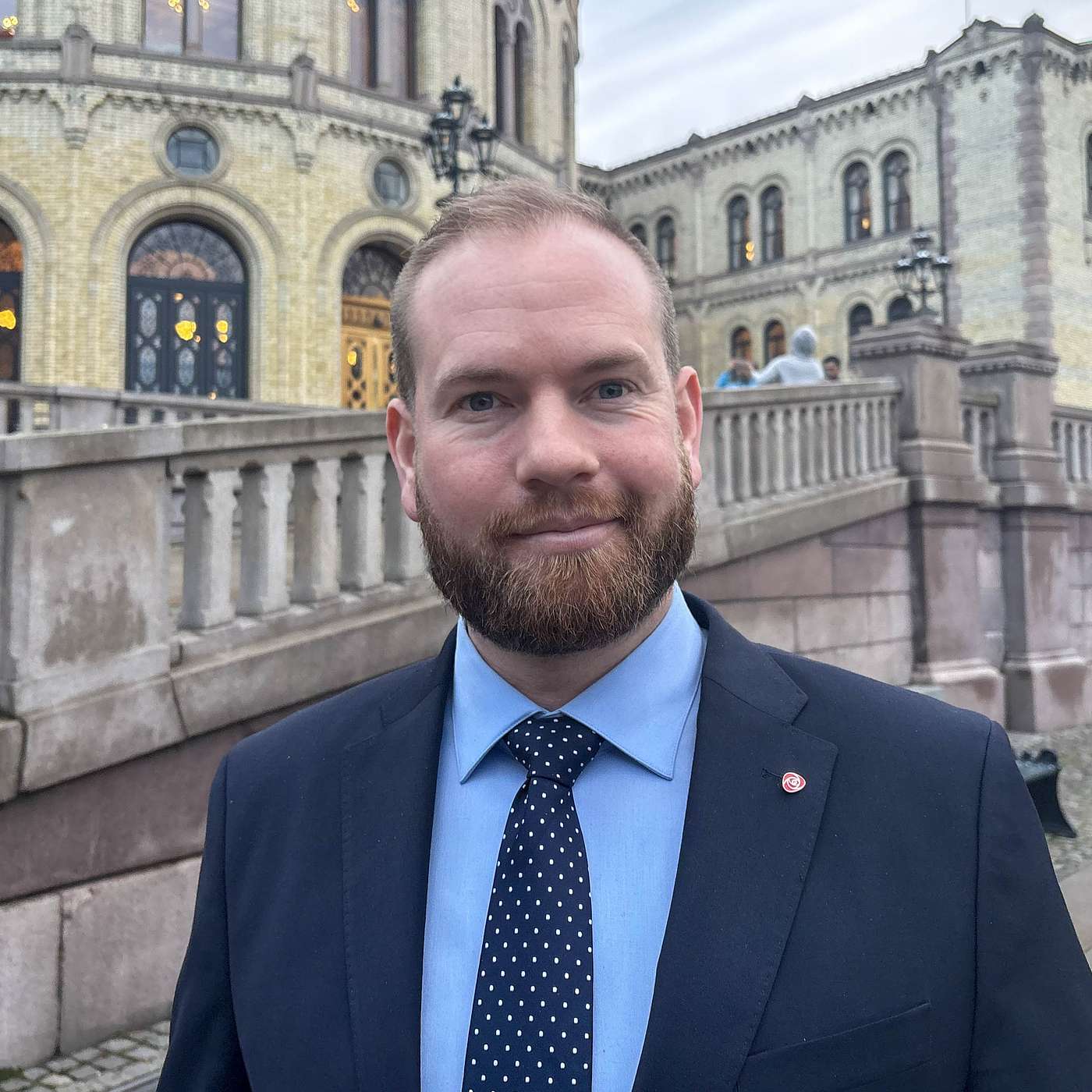 Isak V. Busch har blitt innvandringspolitisk talsmann og snakker her om innvandring, Unicare og mye mer