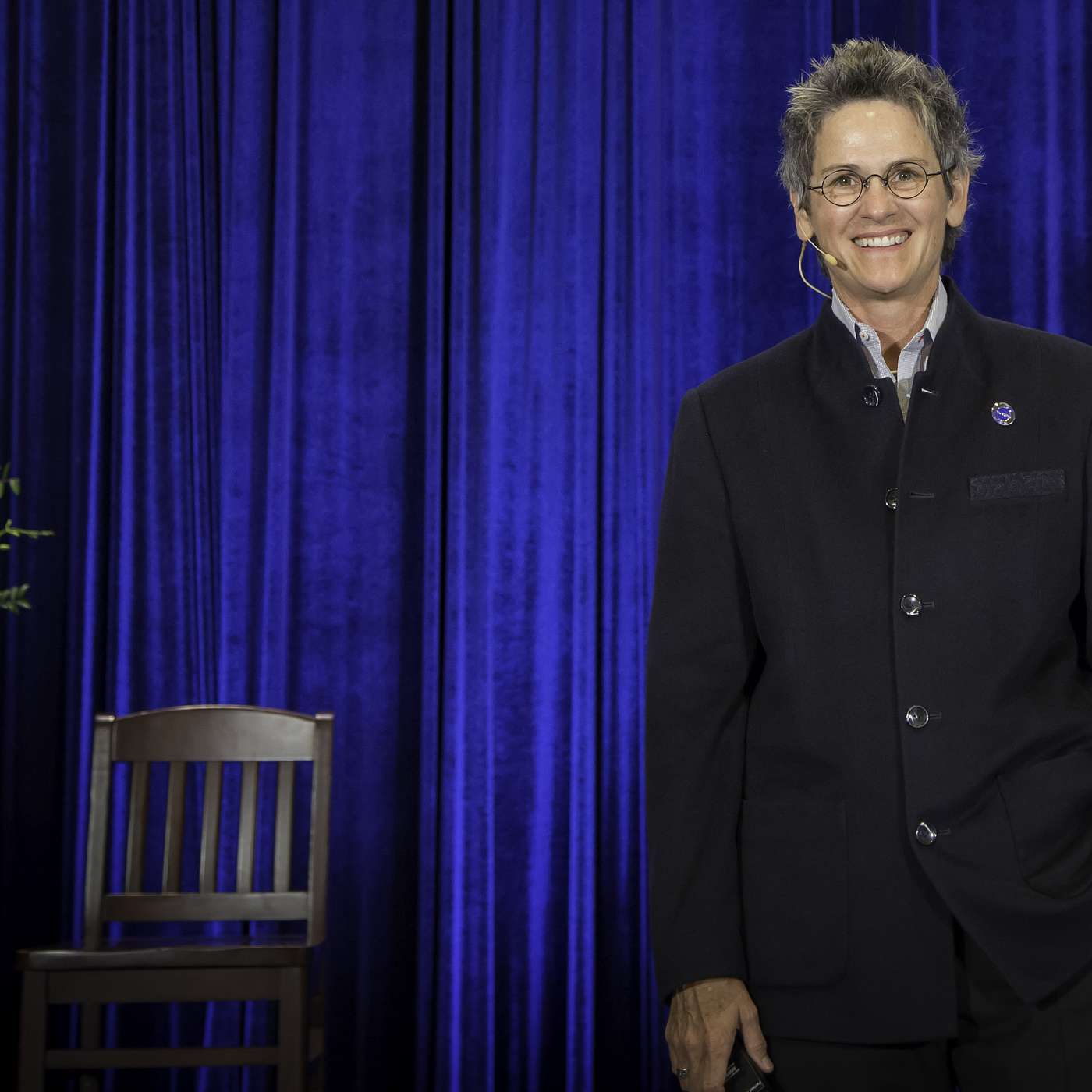 Raise the Vibe with Liz Podcast