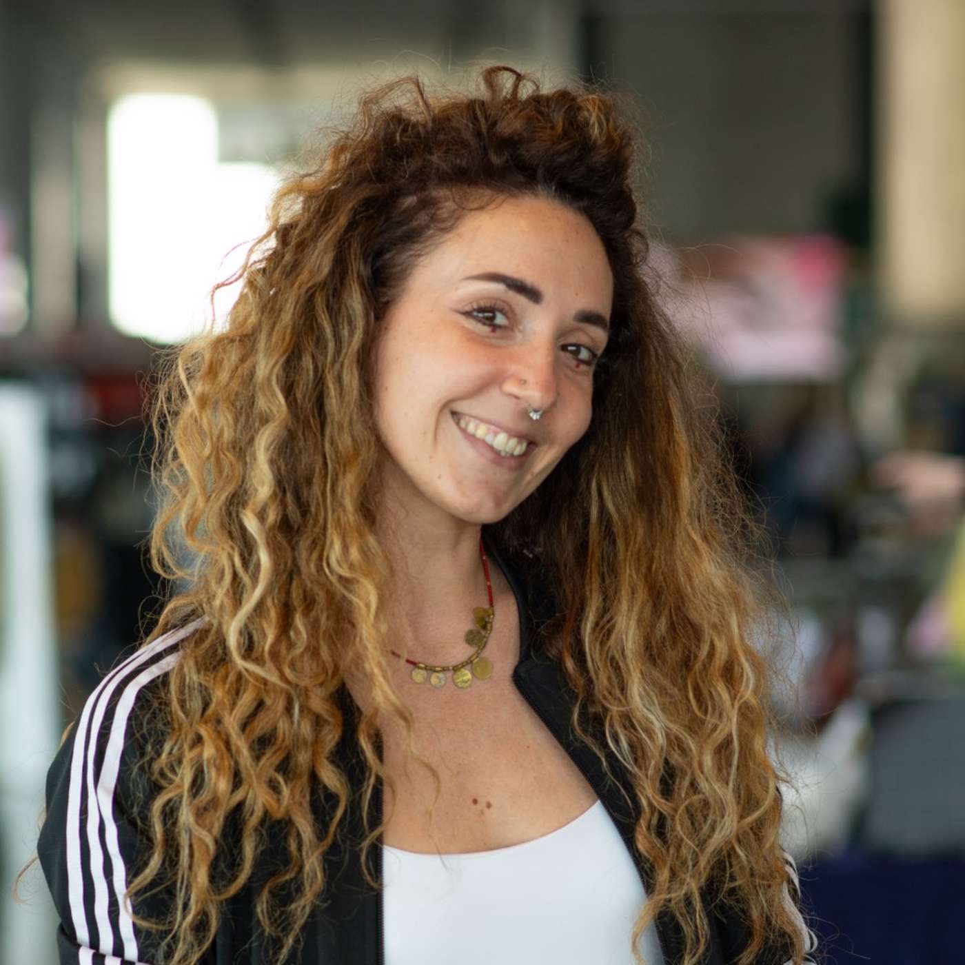 Eleonora Carlini - Power Rangers, The Flash, HUG, BatGirl Eleonora Carlini - Power Rangers, The Flash, HUG, BatGirl