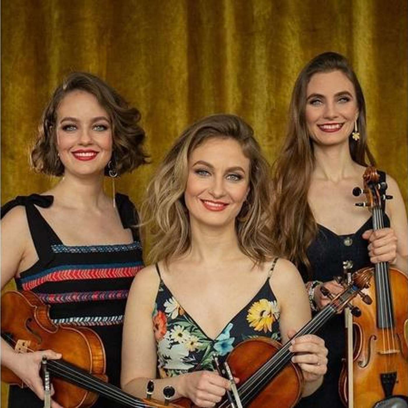 QUEBE SISTERS and MERIDITH HODGES on EQUESTRIAN LEGACY RADIO NETWORK