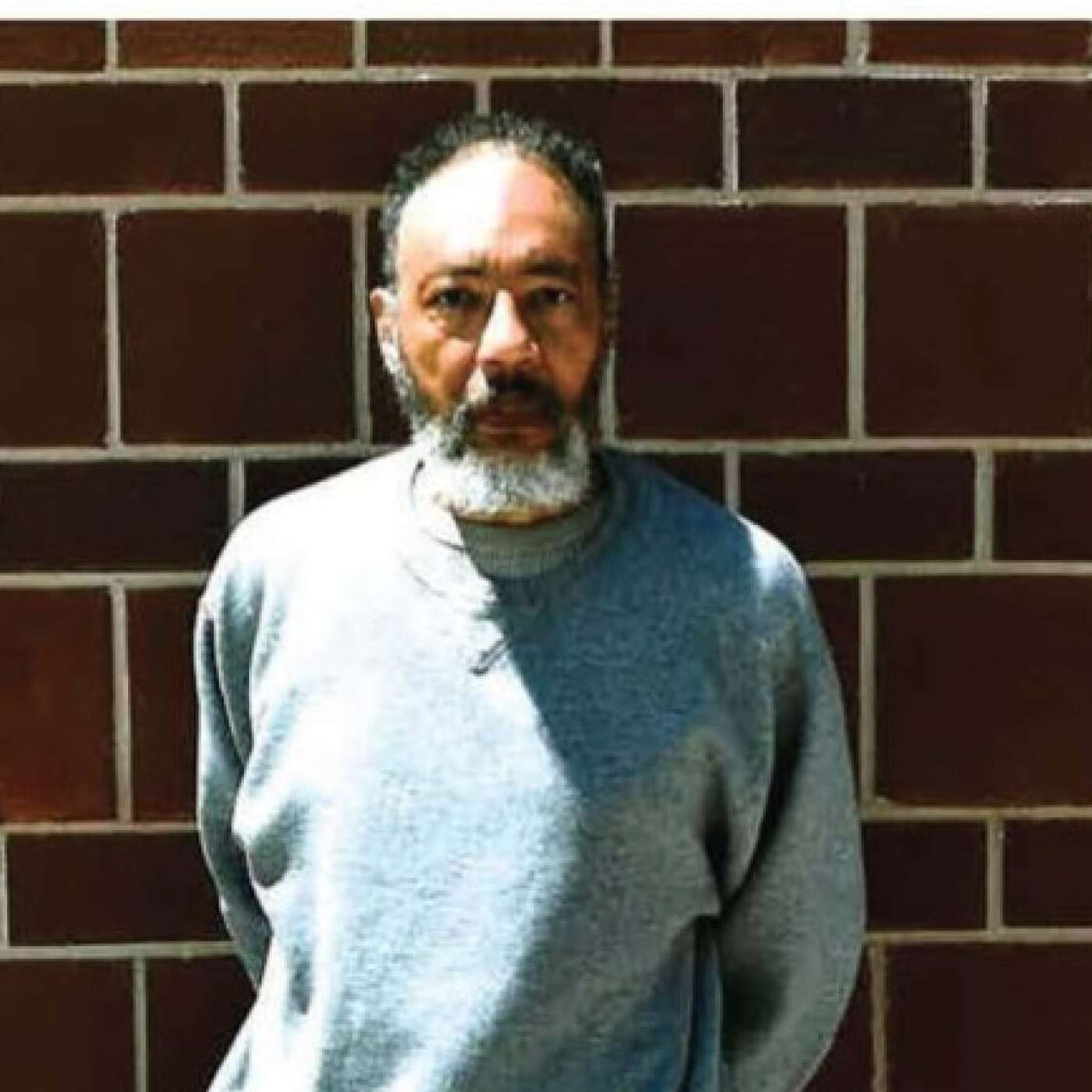 Trump commutes sentence of former Gangster Disciples leader Larry Hoover episode artwork
