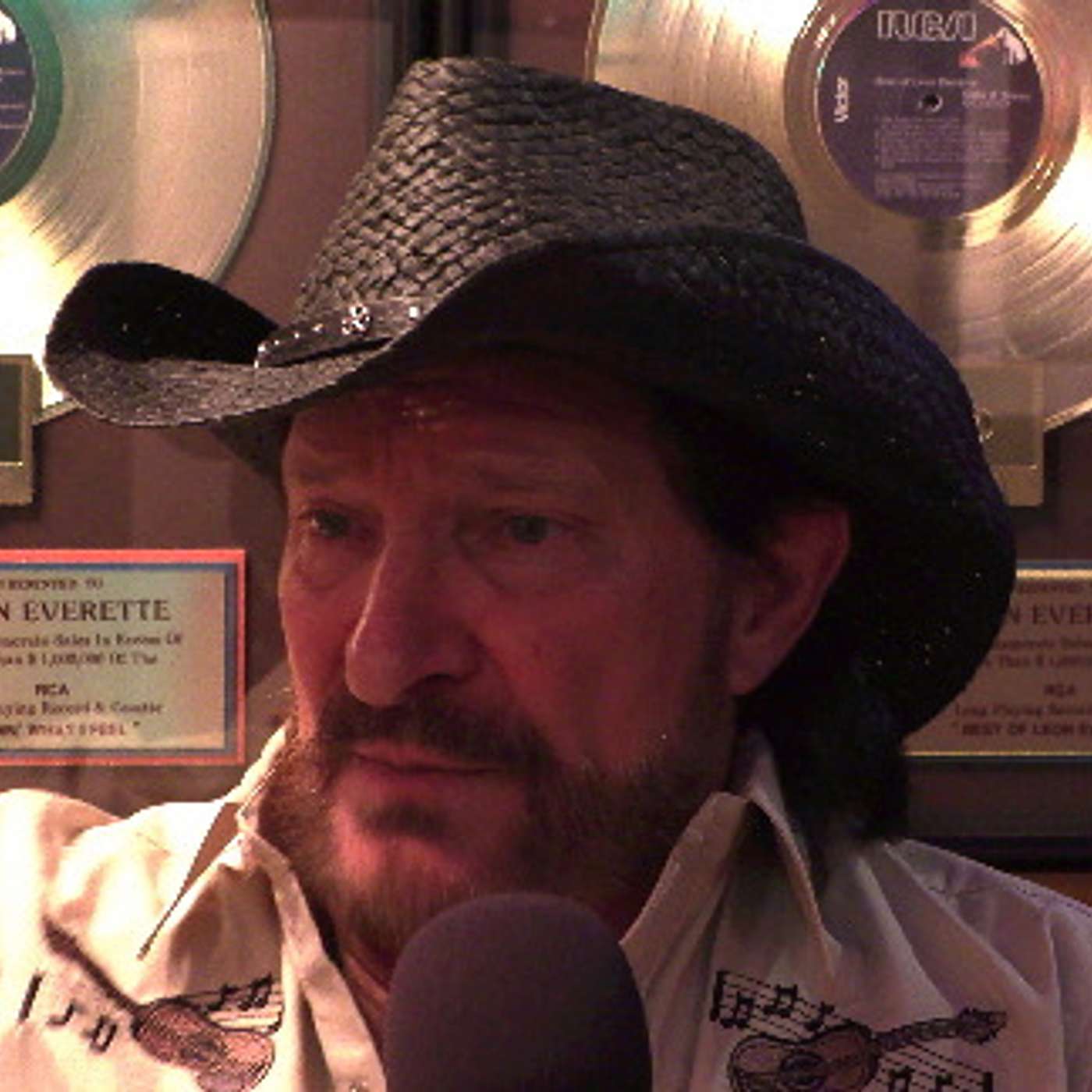 Leon Everette: Weathering The Nashville Storm