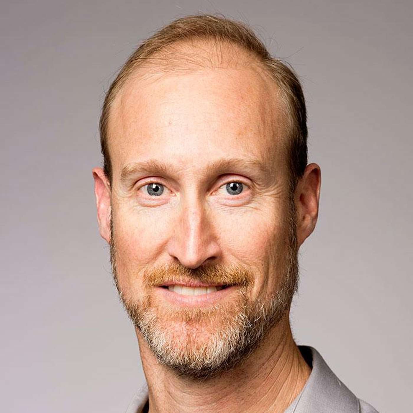 S2 E33 How to Get the Most Out of Your Content and Build a Community with Web3 – with Brian Piper