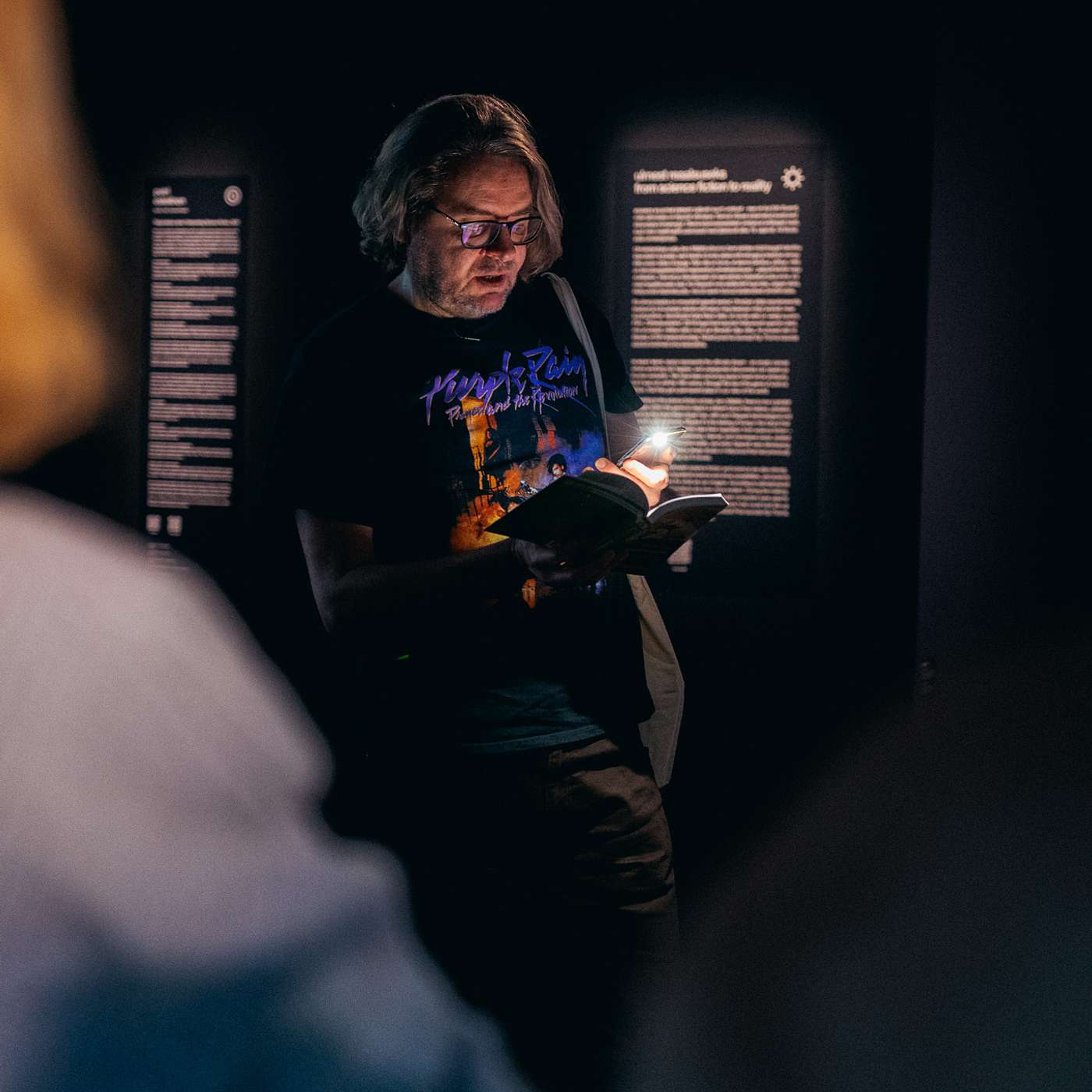 Fotografiskaga kosmoses: Jan Kaus kosmosenäituse erituuril