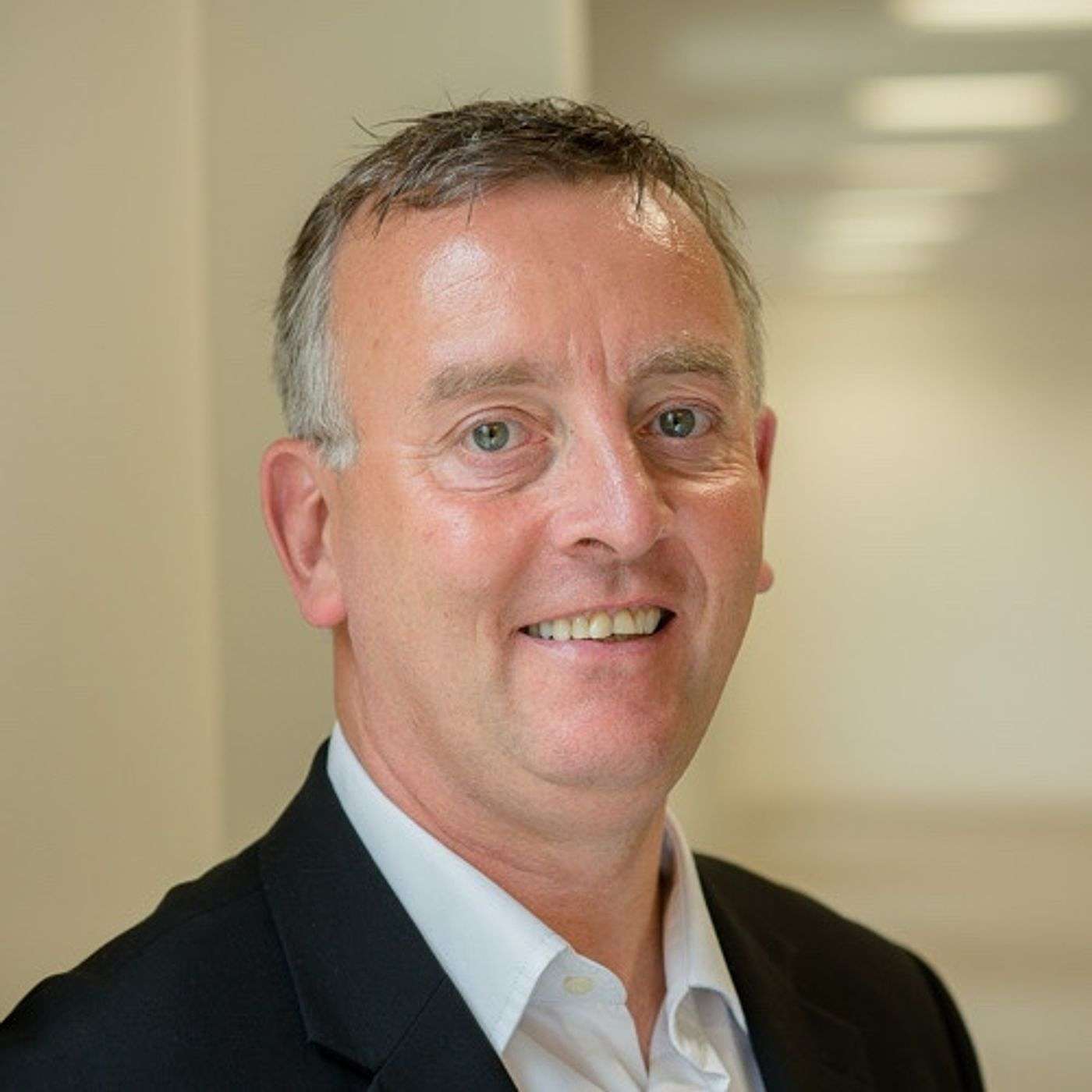 Episode 183 - The Steve Mills Launches - How to get a job on LinkedIn? episode artwork