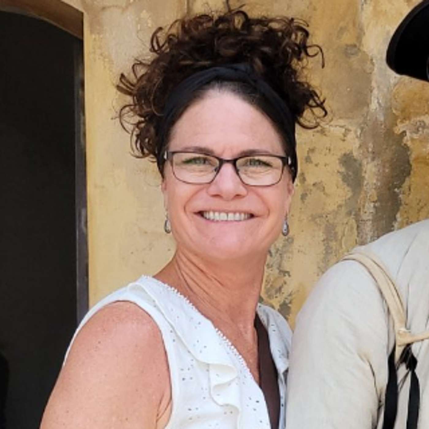 An Amazing Conversation with Dr. Brian Lenzkes' wife, Lanell Lenzkes! 717