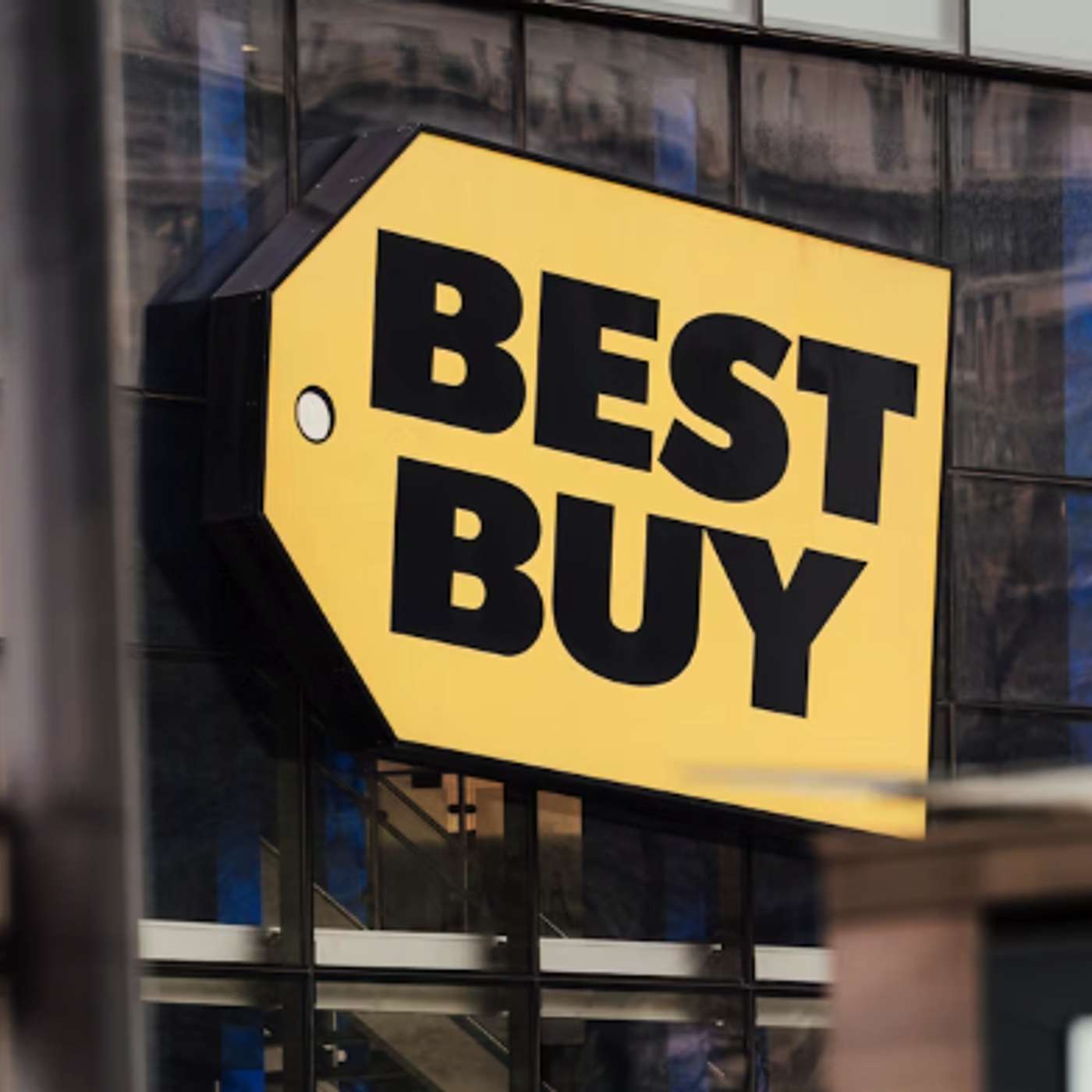 Best Buy's Strong Q3: Tech Sales Drive Higher Guidance Best Buy's Strong Q3: Tech Sales Drive Higher Guidance