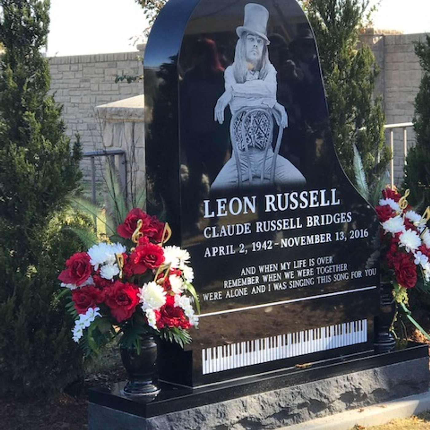 # 35 Leon Russell Our Tribute - Leon comes back to Oklahoma One Last Time