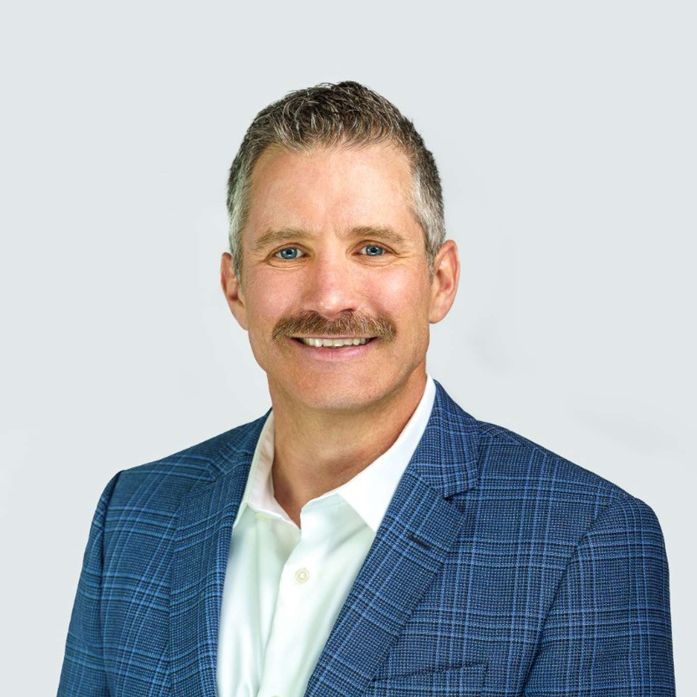 Why Great Hospitality Leaders Always Return to the Front Desk - Andrew Arthurs episode artwork