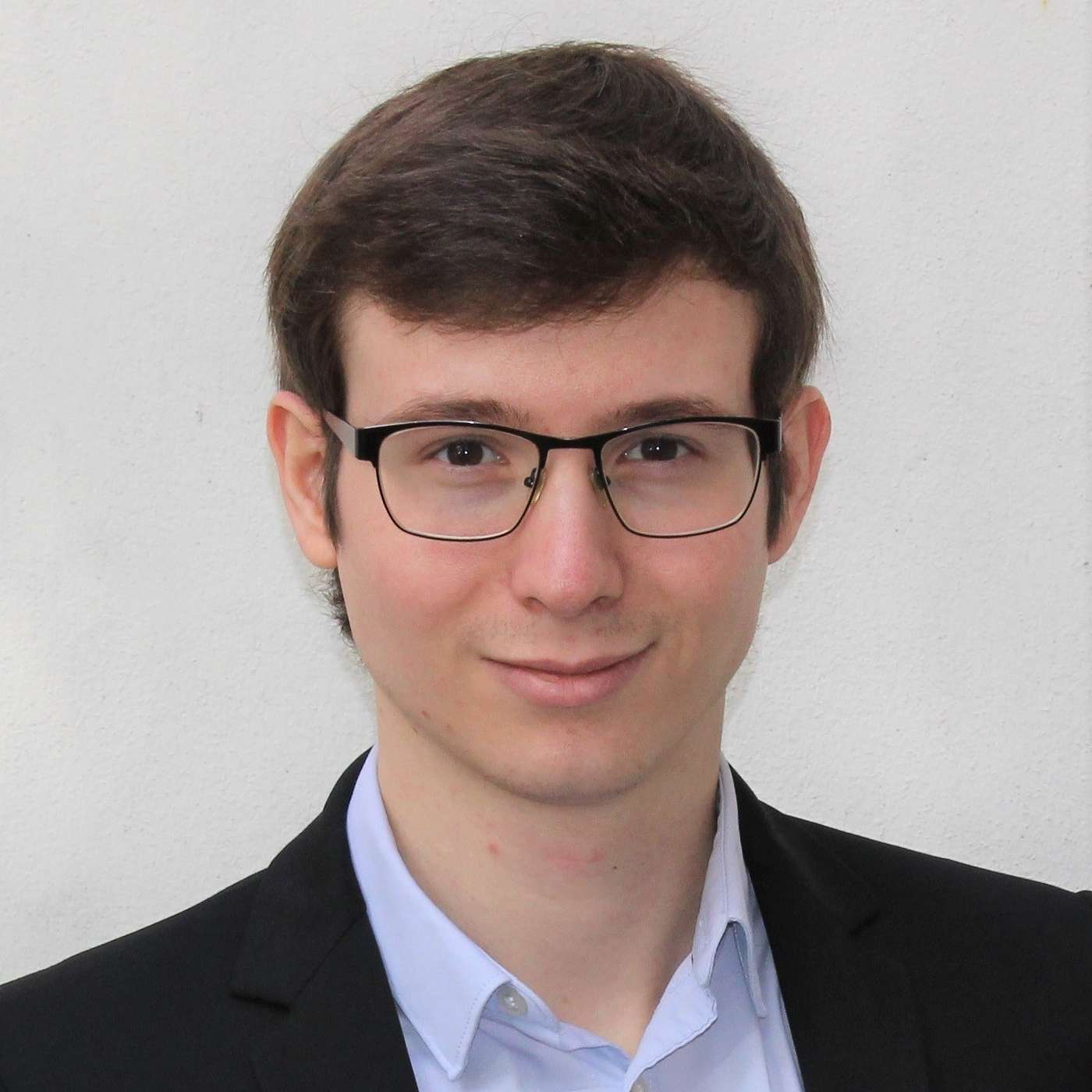 Ep415: How analysing the internet provides actionable insights on both private and public companies