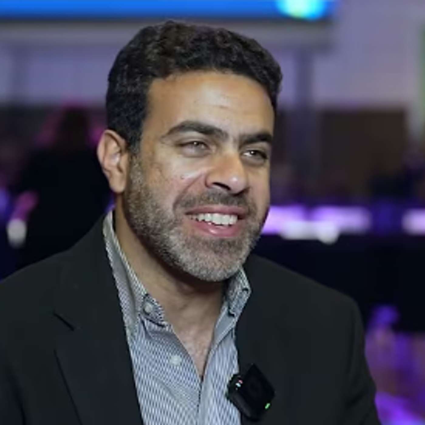 أهمية التحالفات التكنولوجية وتطوير الشركات مع خالد نظيف - بودكاست لويالتي بالعربي أهمية التحالفات التكنولوجية وتطوير الشركات مع خالد نظيف - بودكاست لويالتي بالعربي