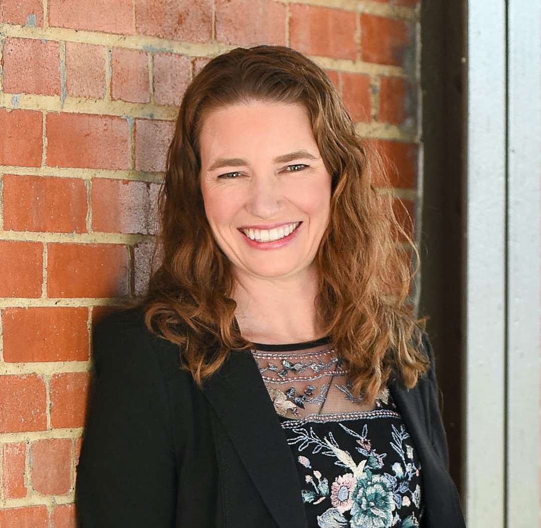 Dr. Shannon Valenzuela