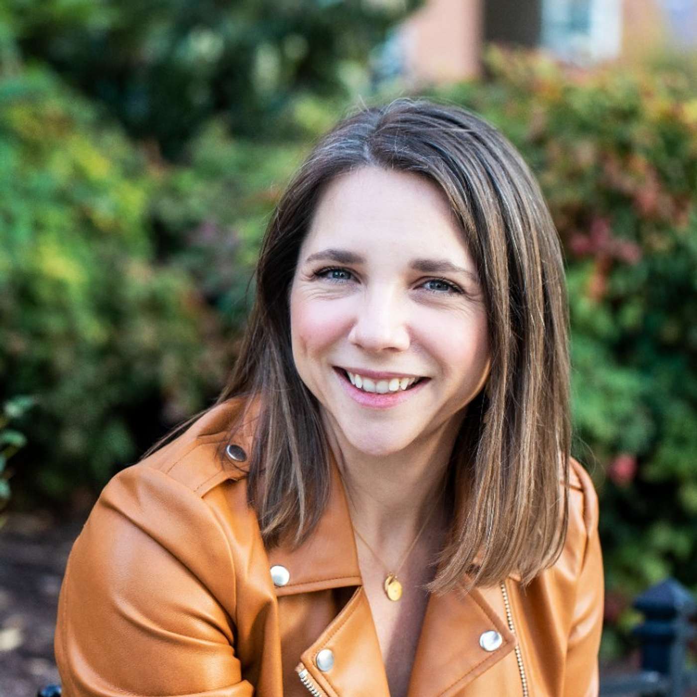 Money Mindset, Human Design & Scaling Impact — Hannah Chapman’s Career Coaching Secrets