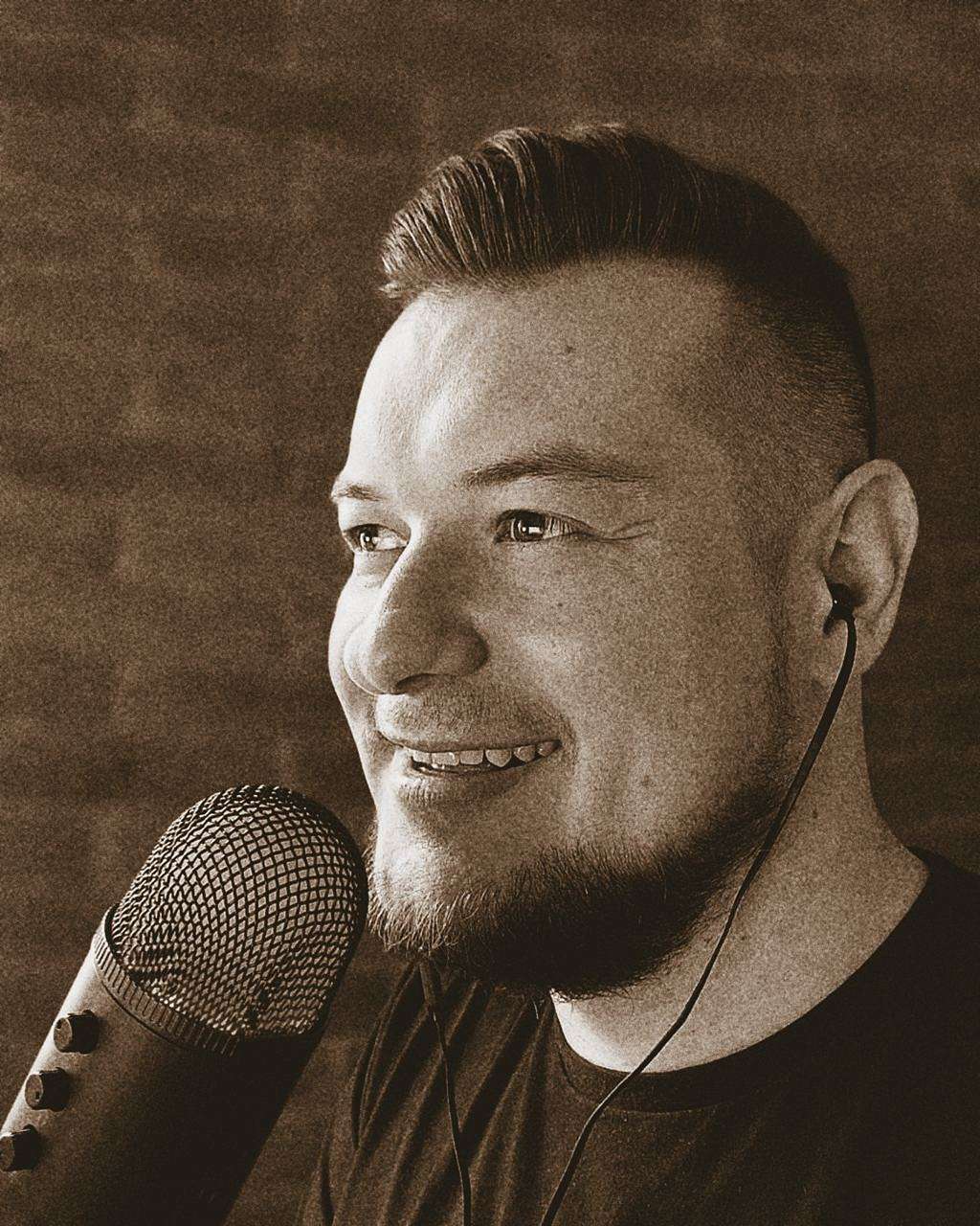 Vit Koval, Co-founder @GoGloby, host @Default Global, Global Hiring & Remote Work Advocate.