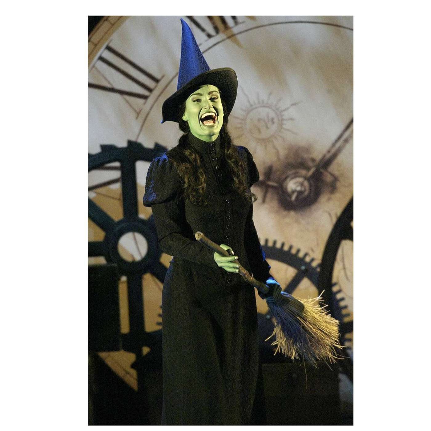 Monday, February 17, 2025 - Nothing MOROSE in this grid, except, er, MOROSE 😉