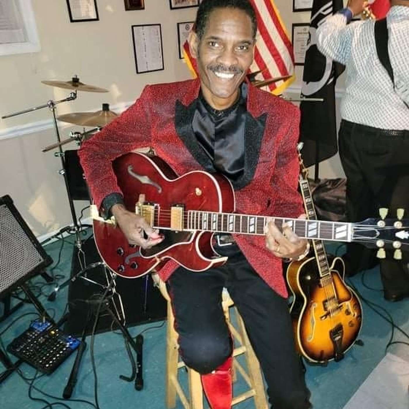 Season 9 Episode 1- Jazz Guitarist Rodney Kelley Returns!