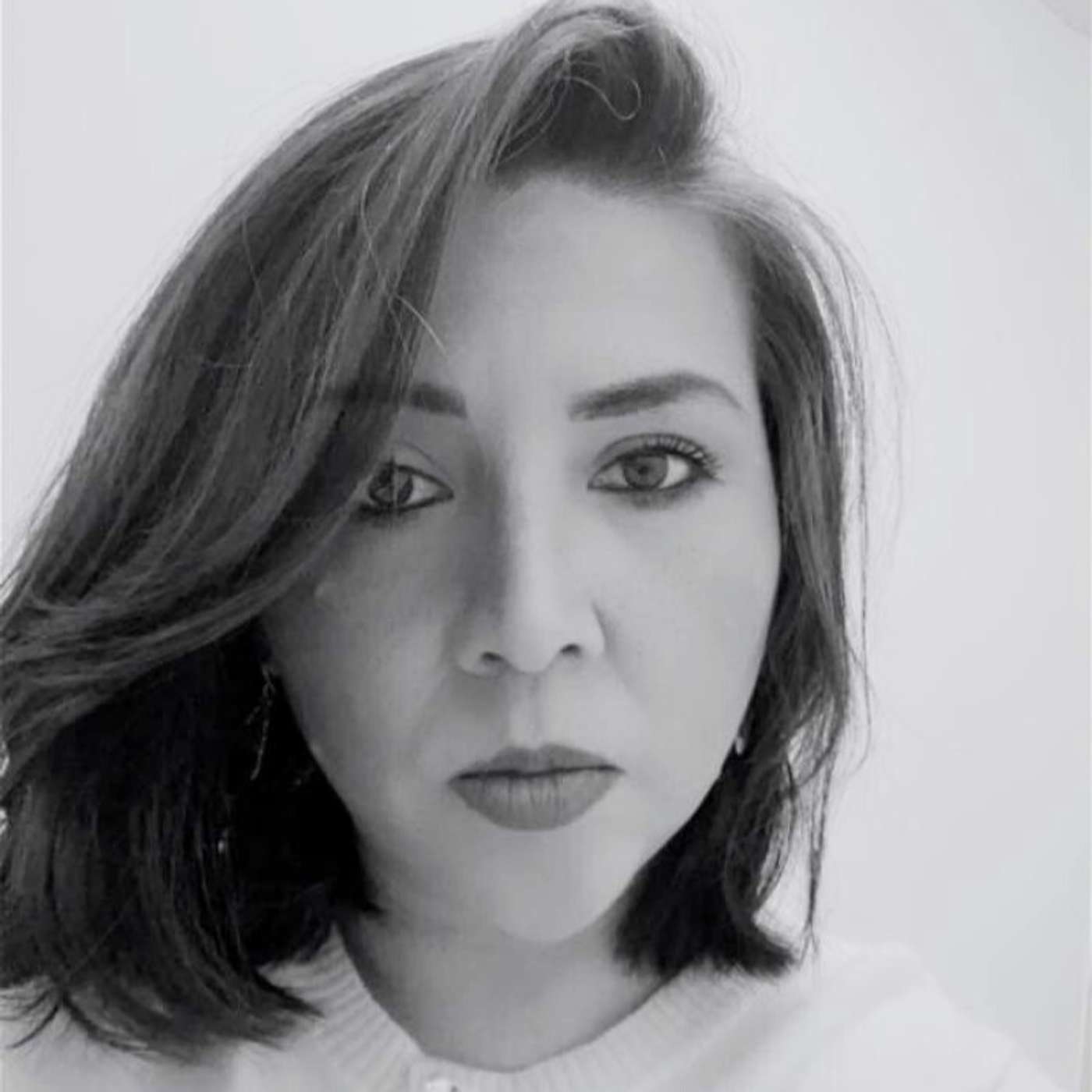 Why Great Career Coaches Walk the Journey with Clients, with Itzel Orozco