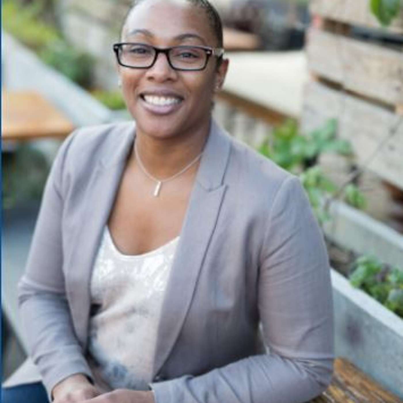 Ep# 106: How To Win In Real Estate With Rhianna Campbell episode artwork
