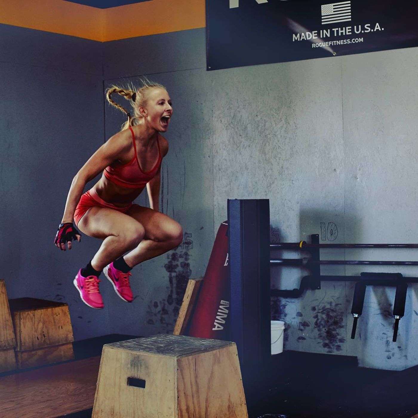 5 movement whole body strength-cardio workout. No equipment. No excuses.