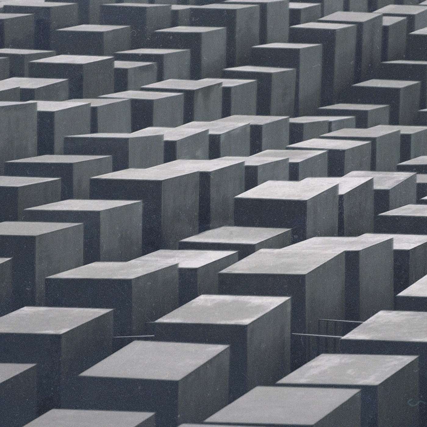 Память о войне и преступлениях страны | Как в Германии приняли своё прошлое