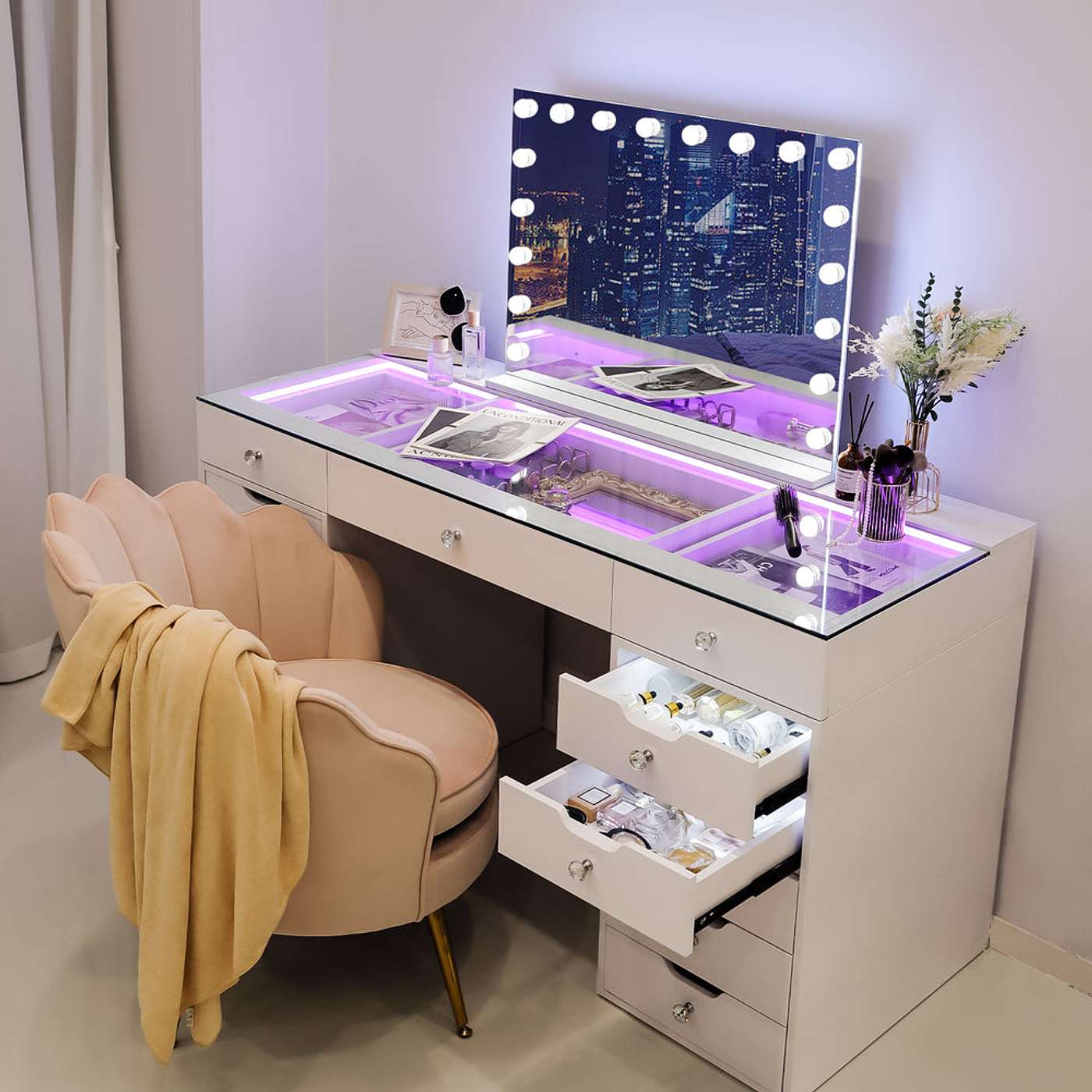 VANITII's Top 10 Vanity Table Decor Ideas