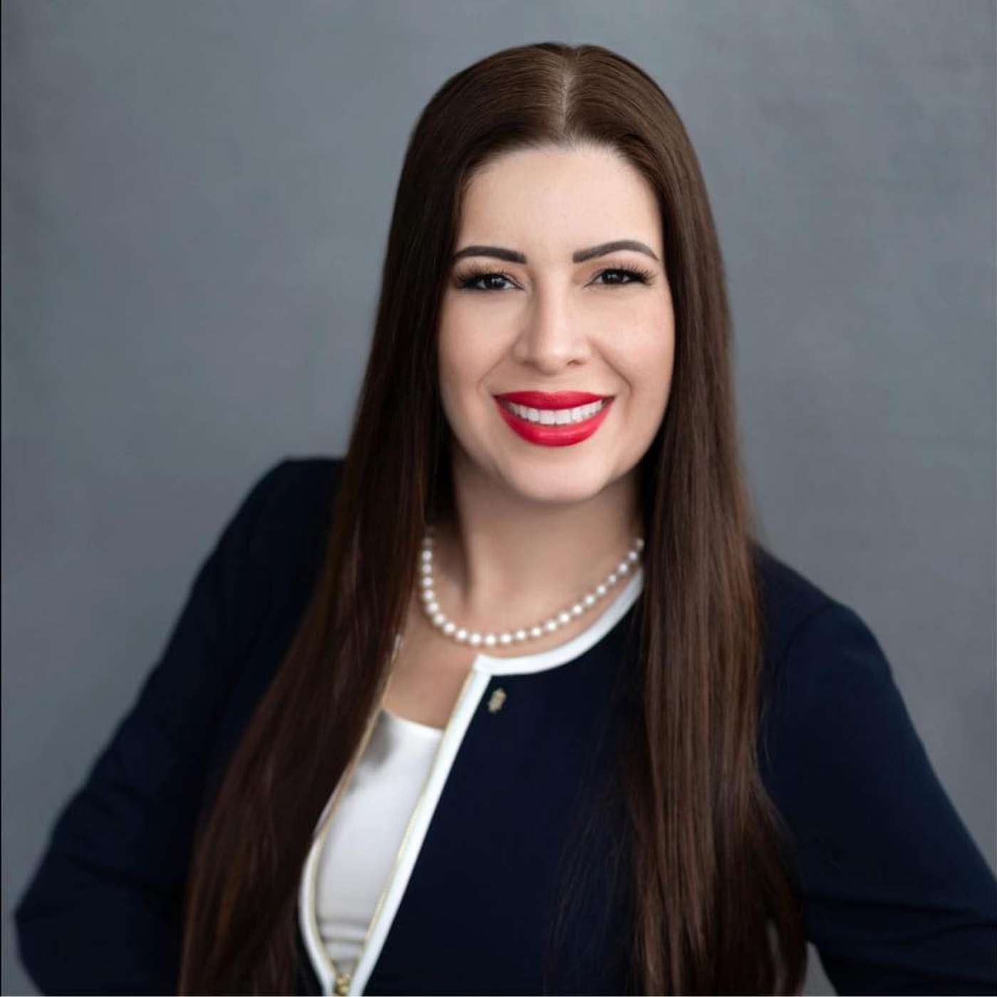 Marketing Meets Soul Work: Paulette Hernandez on Authentic Coaching
